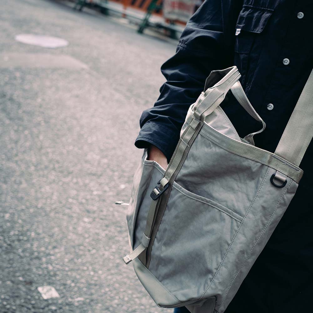 クローム グローサリー トート メッセンジャー 28L CHROME GROCERY TOTE MSNGR 28L BLACK CRINKLE バッグ トートバッグ ★耐水 JP239BKCK