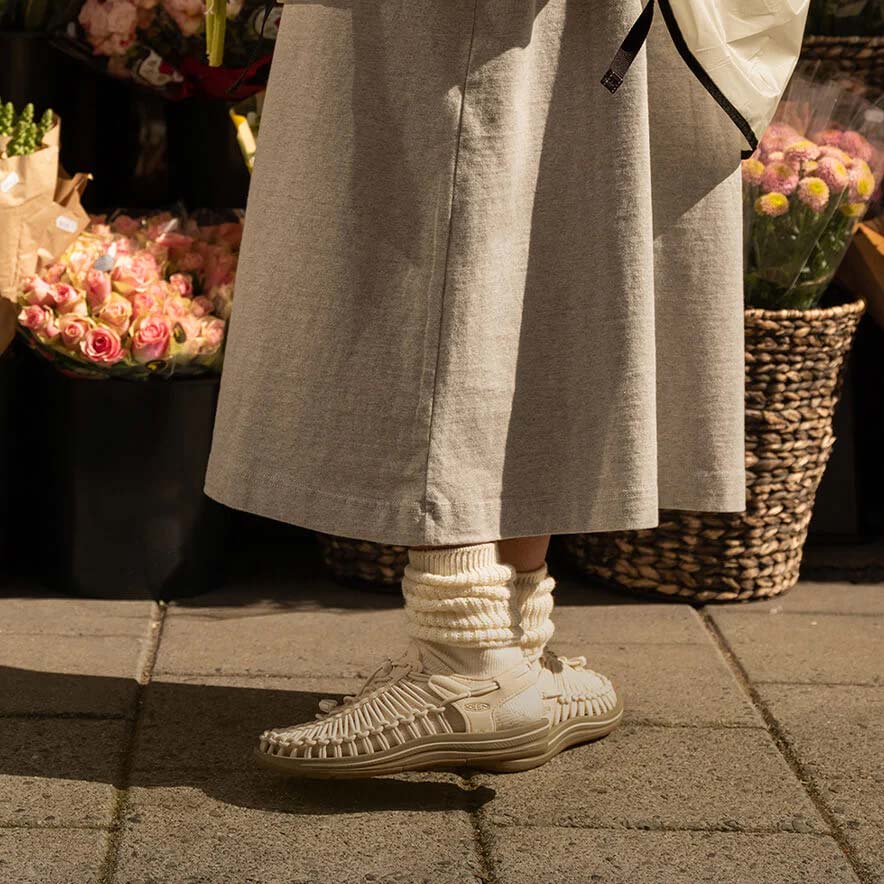 キーン ウィメンズ ユニーク KEEN UNEEK W-White Cap/Cornstalk レディース サンダル 1018698