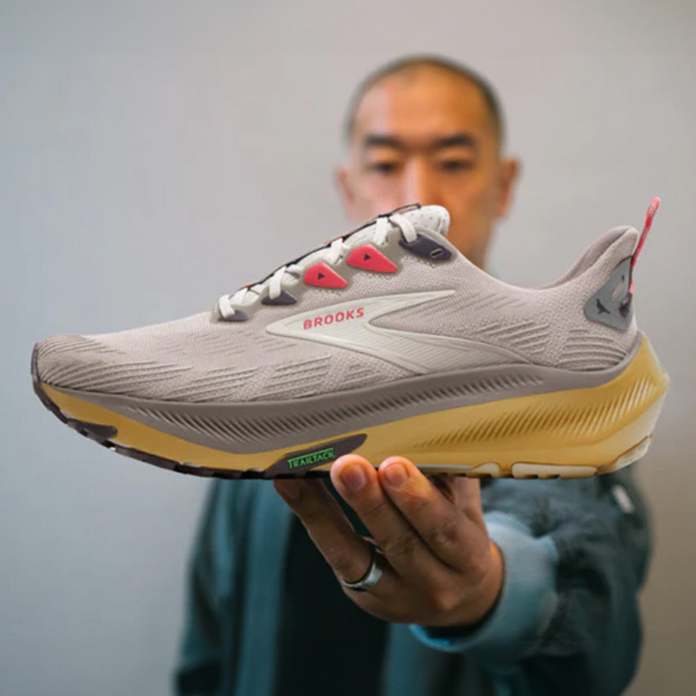 ブルックス ステープル×ゴーストトレイル BROOKS STAPLE x Ghost Trail ブラウン メンズ スニーカー STP-5343-BR