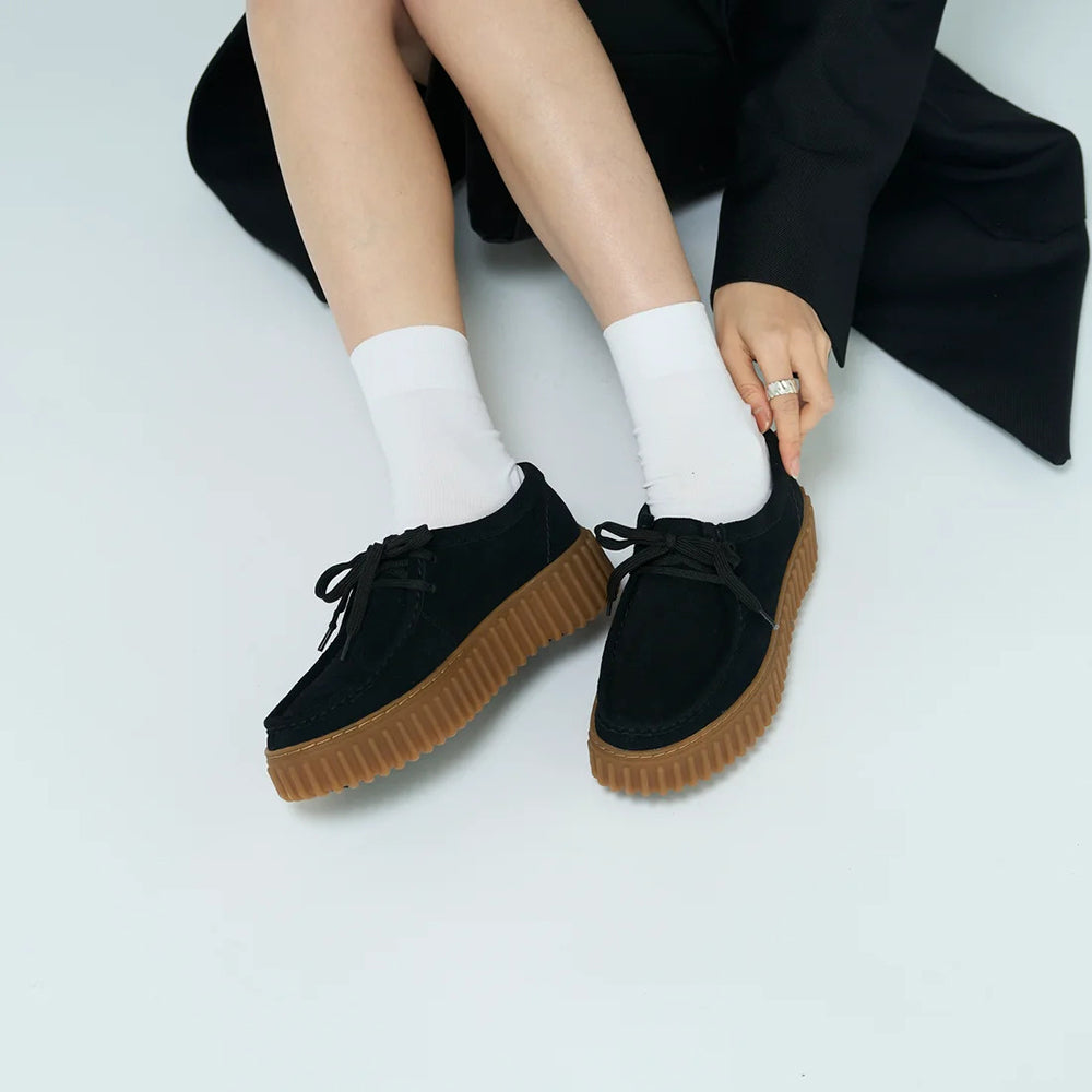 クラークス トーヒルビー Clarks Torhill Bee ブラックスエード レディース シューズ 26172044