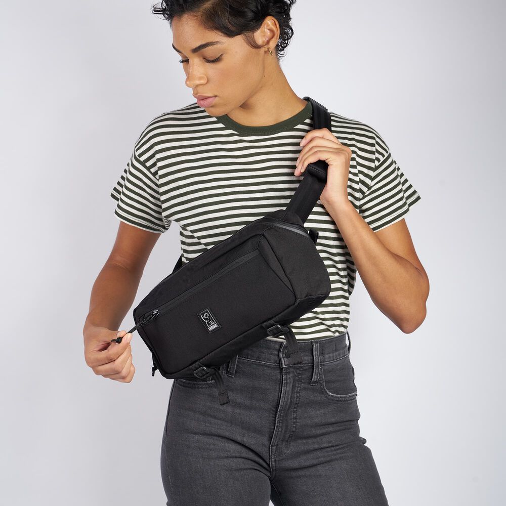 クローム ミニ カデット スリング バッグ CHROME MINI KADET BLACK ボディバッグ ★耐水 5L BG321BK