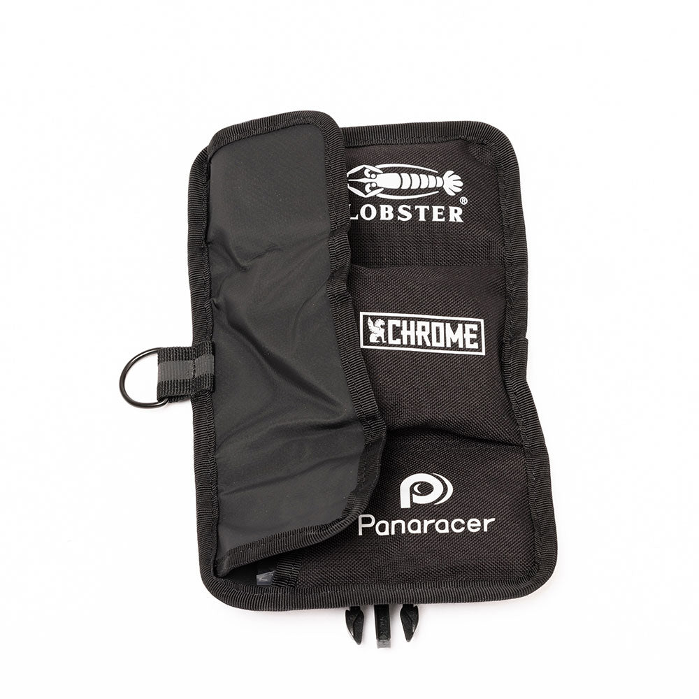 クローム パナレーサー X ロブスター X クローム ダブルトラック サドル ロール CHROME Panaracer X LOBSTER X CHROME DOUBLETRACK SADDLE ROLL BLACK/WHITE PRINT バッグ アクセサリー モンキーレンチ 工具入れ 自転車 ロードバイク ★耐水 BG338BKWP
