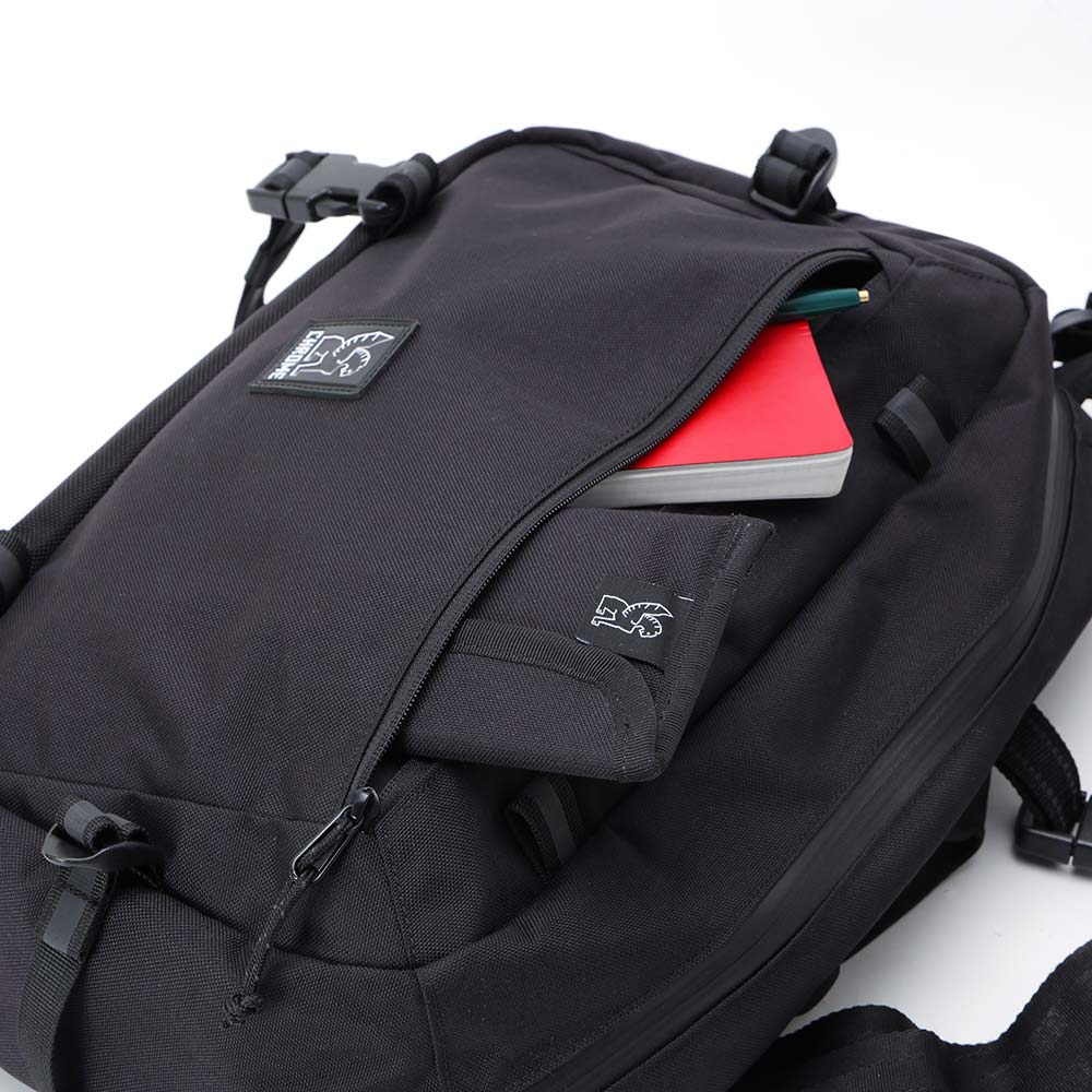クローム カデット マックス スリング バッグ CHROME KADET MAX SLING BAG BLACK バッグ メッセンジャーバッグ ★耐水 15L BG351BK
