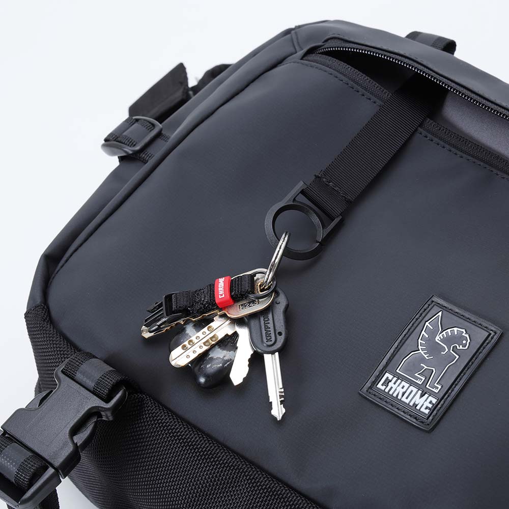 クローム カデット マックス スリング バッグ CHROME KADET MAX SLING BAG BLACK TARP バッグ メッセンジャーバッグ ★★防水 15L BG351BKTP