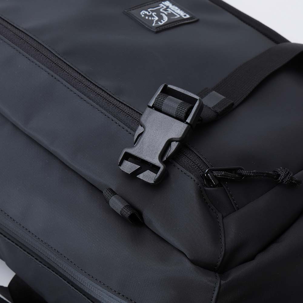 クローム カデット マックス スリング バッグ CHROME KADET MAX SLING BAG BLACK TARP バッグ メッセンジャーバッグ ★★防水 15L BG351BKTP