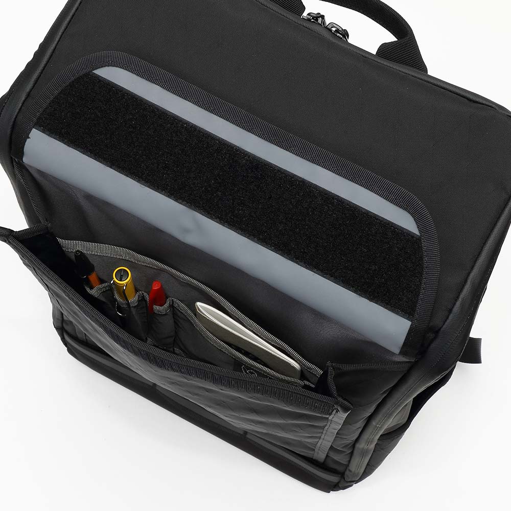 クローム ボルカン パック プラス CHROME VOLCAN PACK PLUS BLACK TARP バックパック 3年保証 ★★防水 32L JP199BKTP