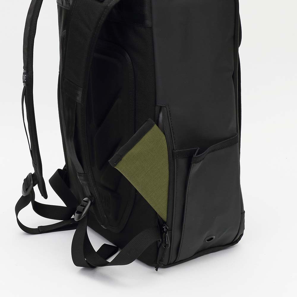 クローム ボルカン パック プラス CHROME VOLCAN PACK PLUS BLACK TARP バックパック 3年保証 ★★防水 32L JP199BKTP