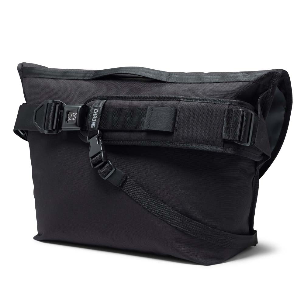 クローム CTZ 24L メッセンジャー CHROME CTZ 24L MESSENGER BLACK バッグ メッセンジャーバッグ ★★防水 BG380BK