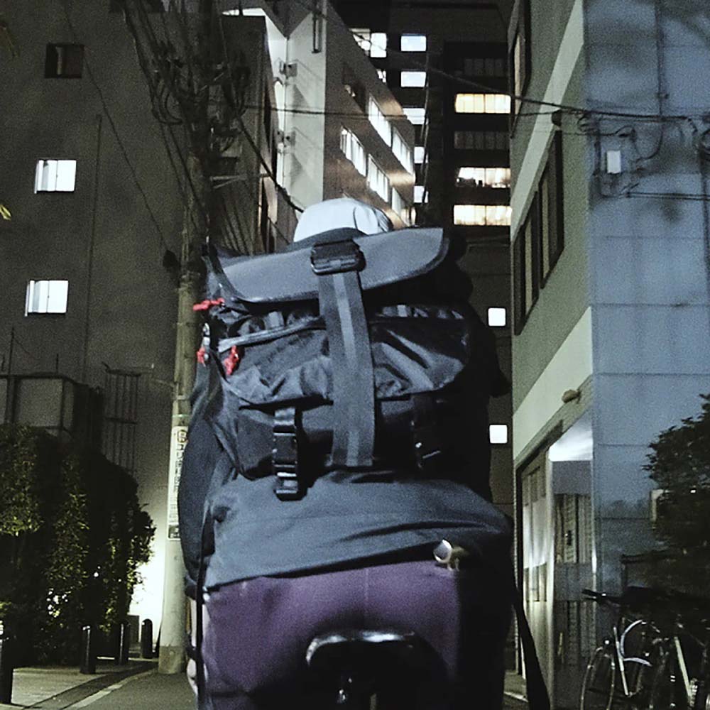 クローム ワルシャワ 30L パック CHROME WARSAW 30L PACK BLACK XRF バッグ バックパック ★★防水 30L BG390BXRF