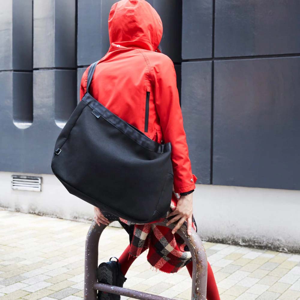 クローム ニュースペーパーメッセンジャー CHROME NEWSPAPER MESSENGER BLACK CRINKLE バッグ メッセンジャーバッグ ★耐水 JP197BKCK