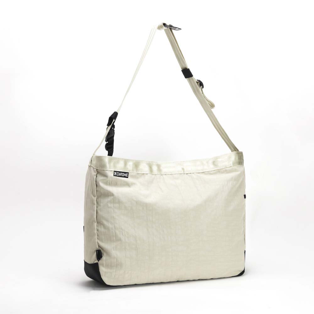 クローム ニュースペーパーメッセンジャー CHROME NEWSPAPER MESSENGER SANDSTONE バッグ メッセンジャーバッグ ★耐水 JP197SDST