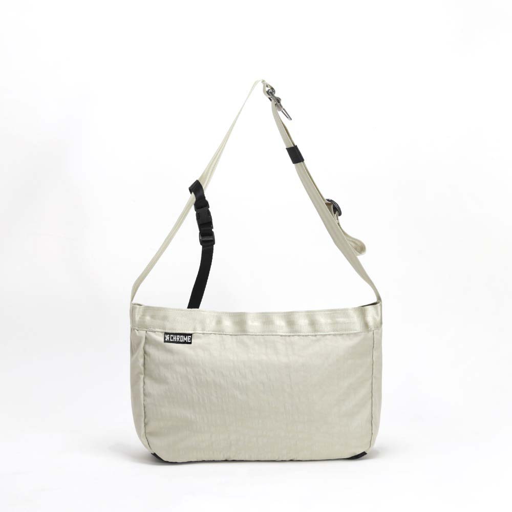 クローム ニュースペーパーメッセンジャー スモール CHROME NEWSPAPER MESSENGER SM SANDSTONE バッグ メッセンジャーバッグ ★耐水 JP198SDST