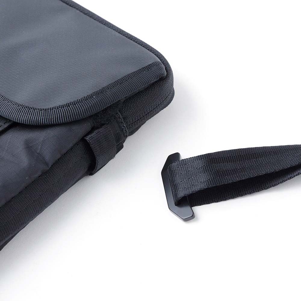 クローム ラップトップ スリーブ CHROME LAPTOP SLEEVE BLACK X バッグ アクセサリー AC255BLKX