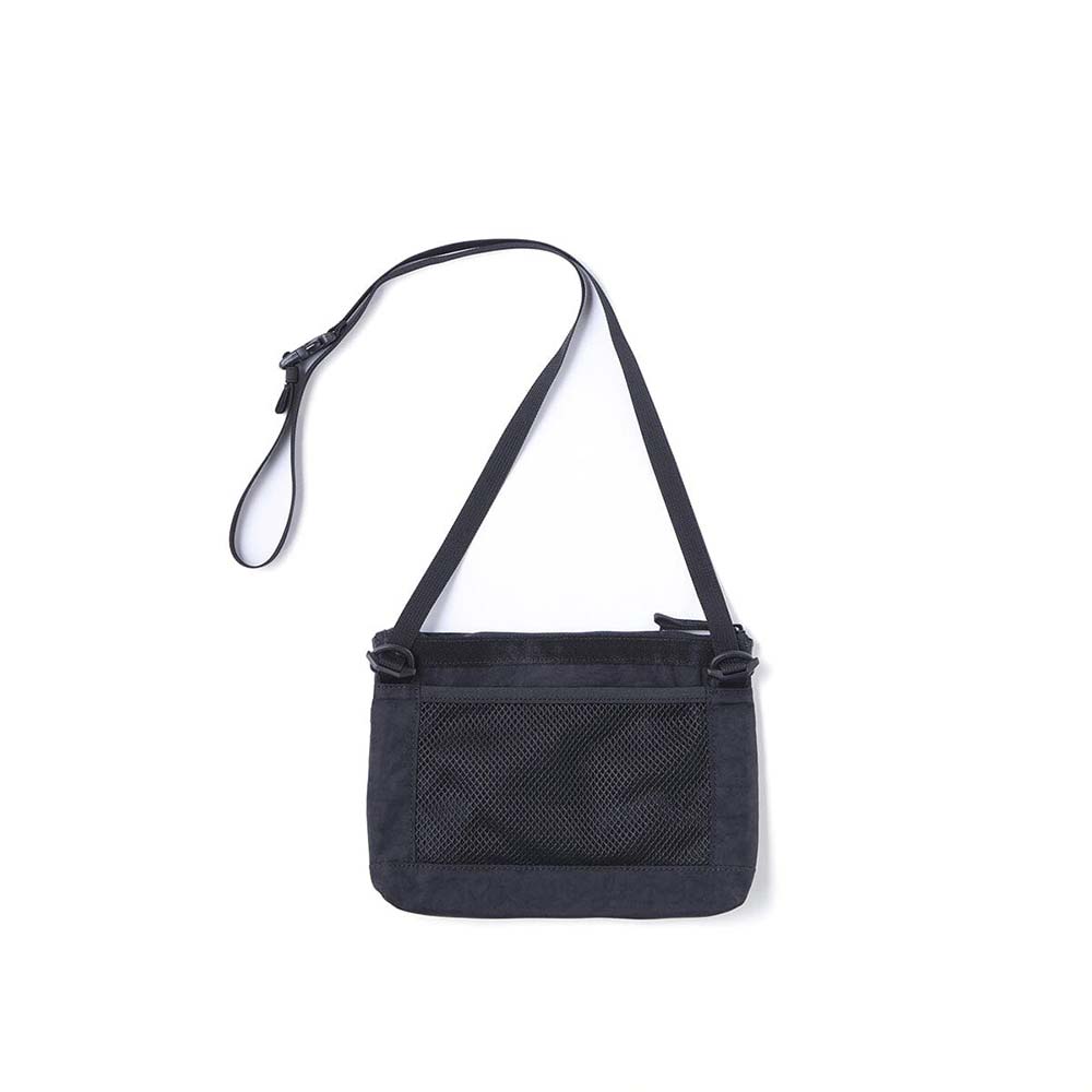 クローム アシスタント サコッシュ 3L CHROME ASSISTANT SACOCHE 3L BLACK CRINKLE バッグ ショルダーバッグ ★耐水 JP243BKCK