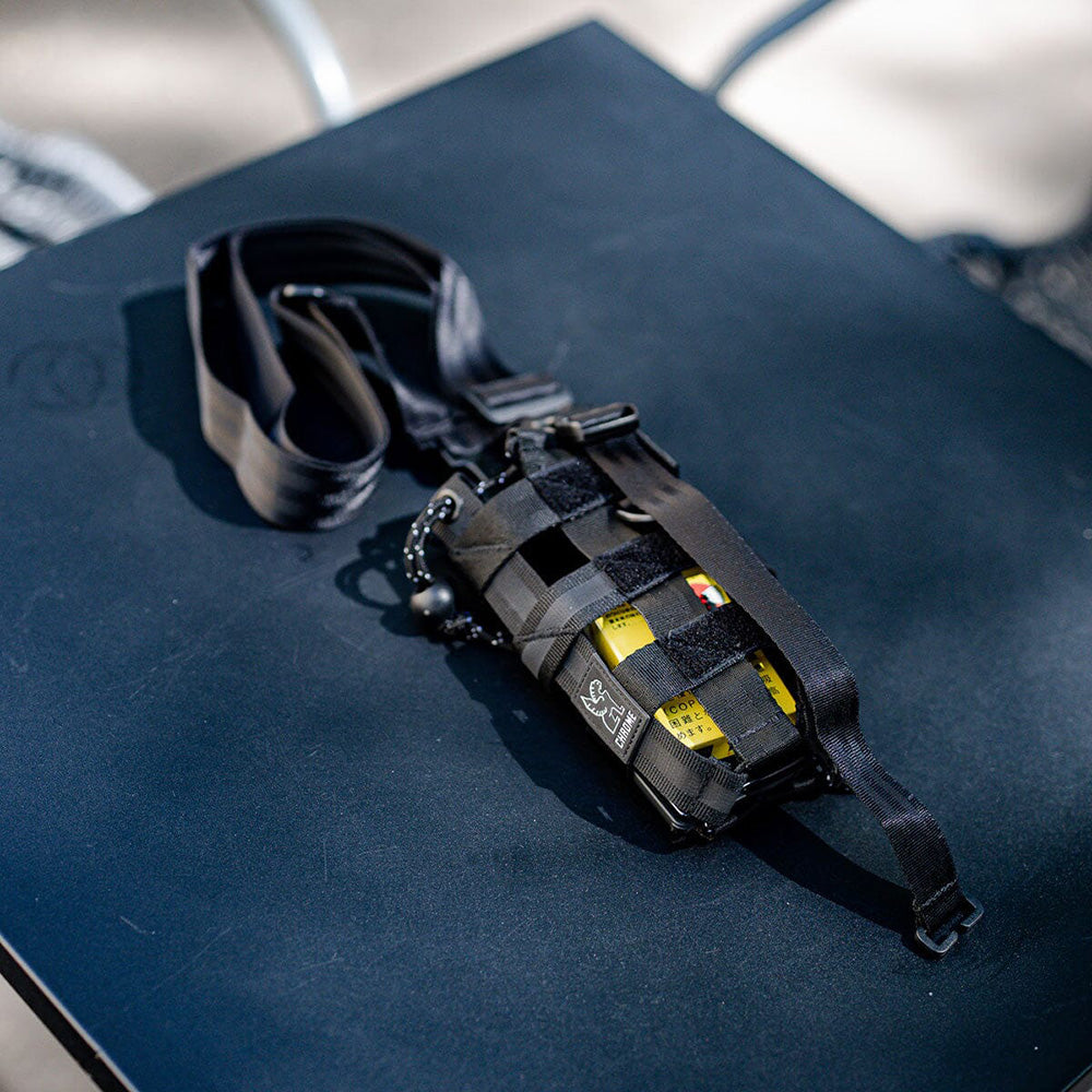 クローム バラージ ボトル ケース CHROME BARRAGE BOTTLE CASE BLACK バッグ アクセサリー AJ015BK