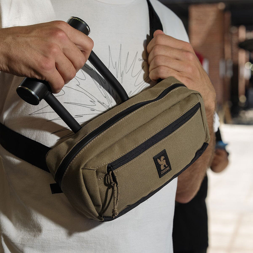 クローム マイクロ カデット スリング CHROME MICRO KADET SLING COYOTE バッグ スリングバッグ BG501CYTE