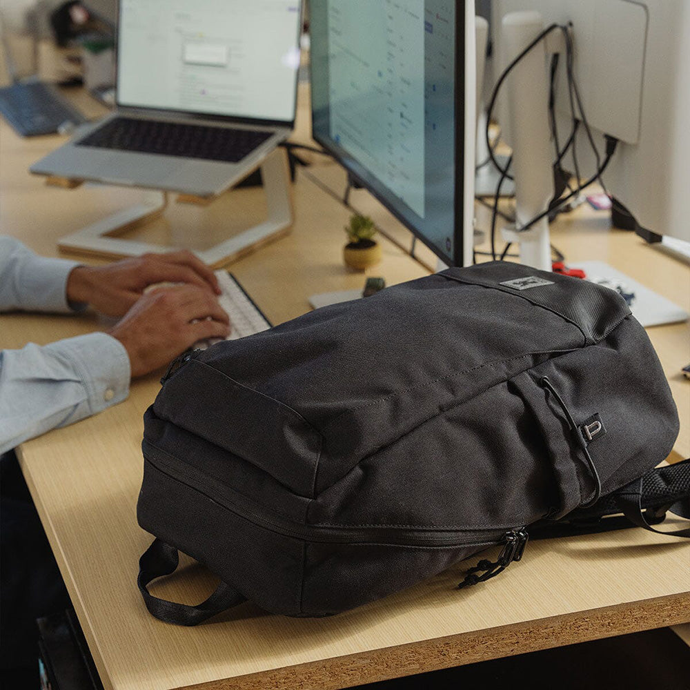 クローム リクルート 22L パック CHROME RECRUIT 22L PACK BLACK バッグ バックパック BG502BK