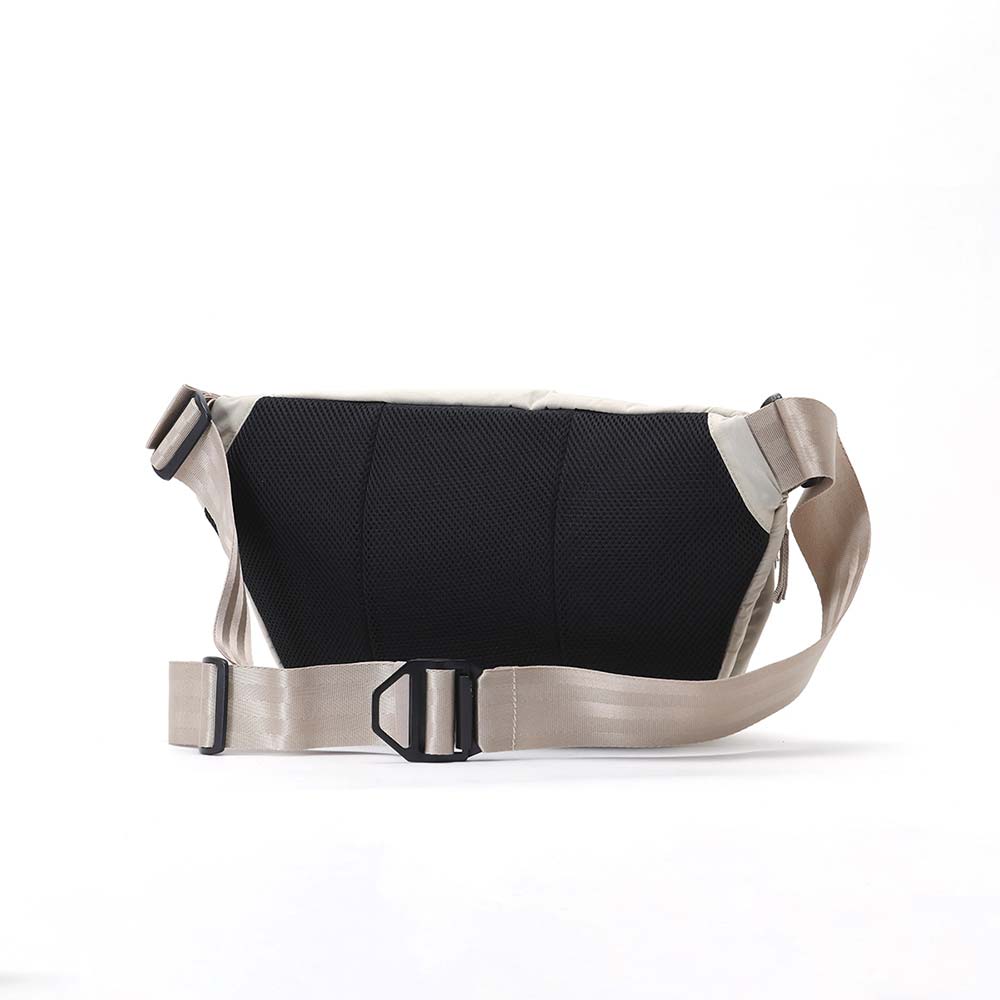 クローム ボット フラップ スリング 8L CHROME BOT FLAP SLING 8L CHALK バッグ スリングバッグ ★耐水 BJ008CHLK