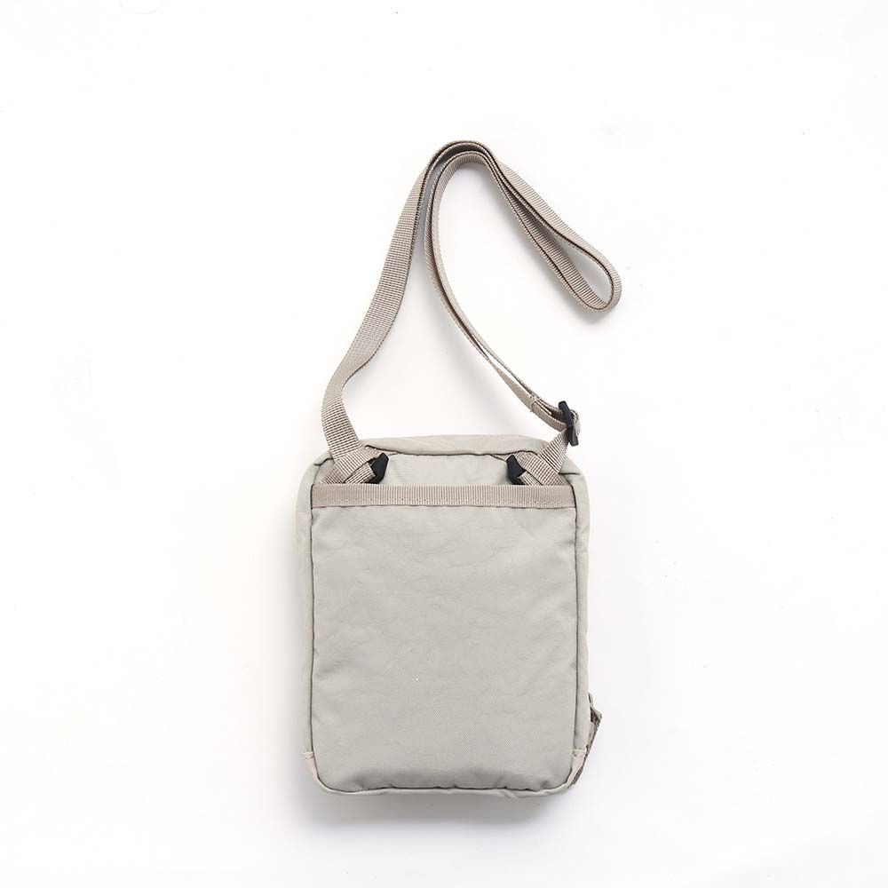 クローム パック ポーチ 2L CHROME PAC POUCH 2L CHALK バッグ ポーチ ★耐水 BJ010CHLK