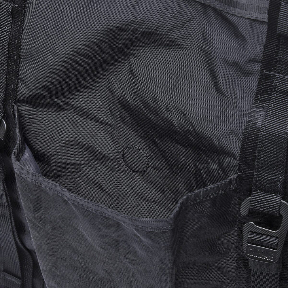 クローム グローサリー トート メッセンジャー 28L CHROME GROCERY TOTE MSNGR 28L BLACK CRINKLE バッグ類 メッセンジャーバッグ BJ004BCNL