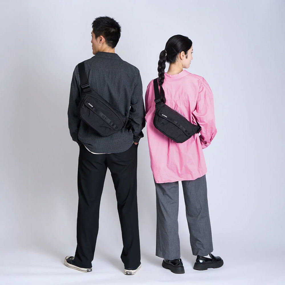 クローム ボット フリップ スリング 5L CHROME BOT FLAP SLING 5L MATTE BLACK バッグ スリングバッグ ★耐水 BJ009MABK