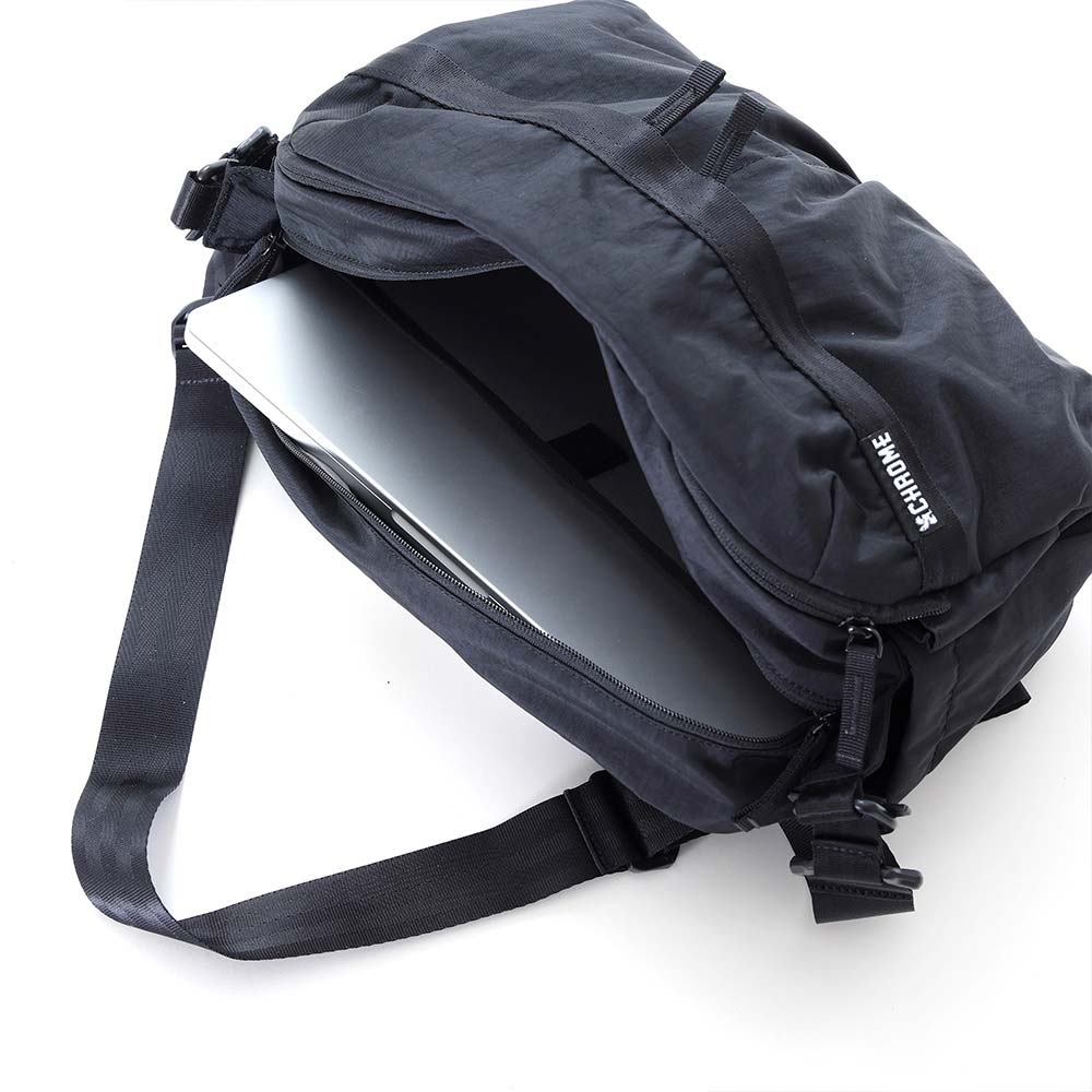 クローム パック ショルダー 12L CHROME PAC SHOULDER 12L BLACK CRINKLE バッグ スリングバッグ ★耐水 BJ011BCNL