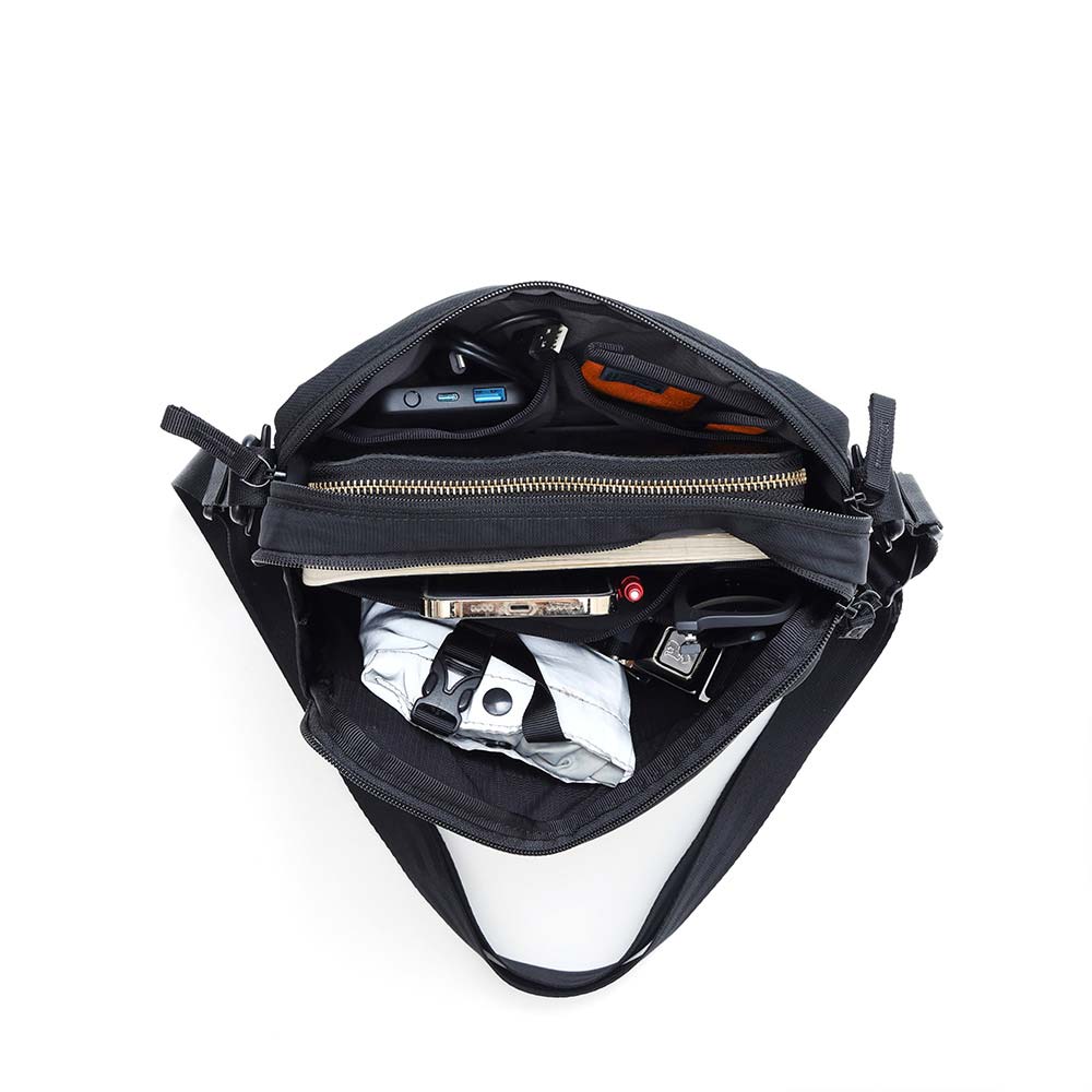 クローム パック ショルダー 3L CHROME PAC SHOULDER 3L BLACK CRINKLE バッグ ポーチ ★耐水 BJ012BCNL