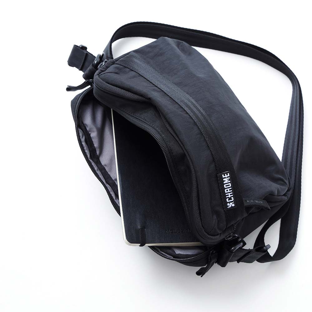 クローム パック ショルダー 3L CHROME PAC SHOULDER 3L BLACK CRINKLE バッグ ポーチ ★耐水 BJ012BCNL