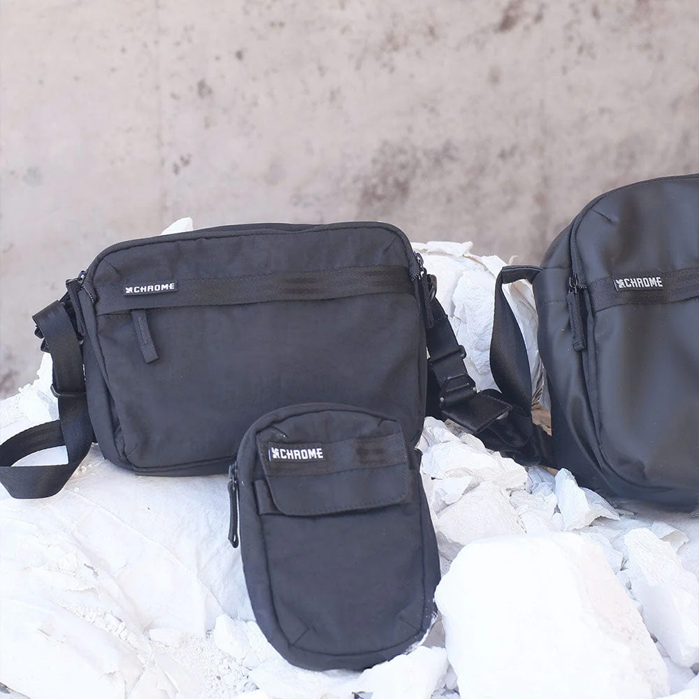 クローム パック ショルダー 3L CHROME PAC SHOULDER 3L MATTE BLACK バッグ ポーチ ★耐水 BJ012MABK