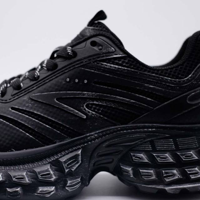 ディストーション レベル DISTORTION REBEL BLACK メンズ スニーカー 7cm 厚底スニーカー 黒 トールシューズ シークレットシューズ シークレットスニーカー 上げ底靴 背が高くなる 身長up 厚底靴 身長盛れる ボリューム感 スタイルアップ 幅広 軽量 DIS25F0001-BK