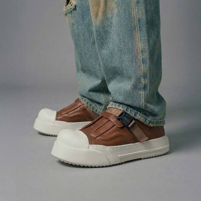 ディストーション ファットトゥ バックル DISTORTION FATTOE BUCKLE Brown/White メンズ レディース スニーカー DIS26F0017-BRWH
