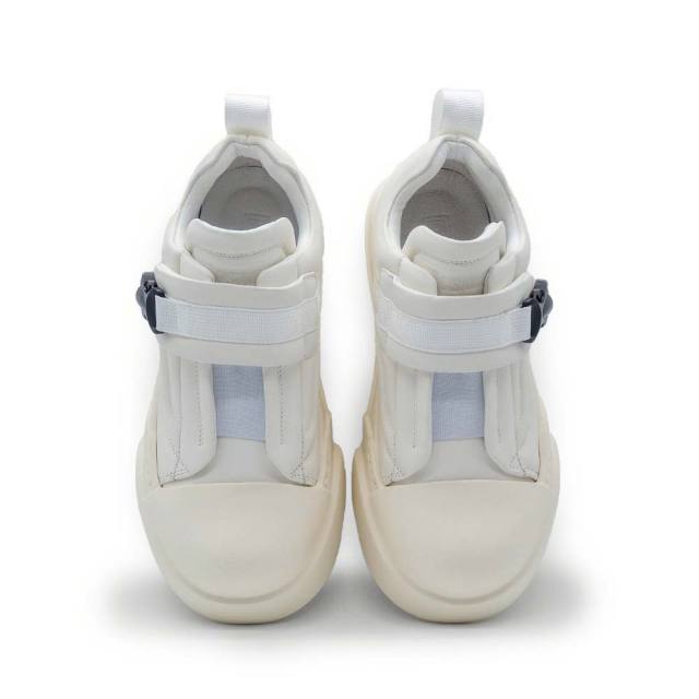 ディストーション ファットトゥ バックル DISTORTION FATTOE BUCKLE White メンズ レディース スニーカー DIS26F0017-WHT