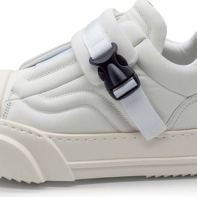 ディストーション ファットトゥ バックル DISTORTION FATTOE BUCKLE White メンズ レディース スニーカー DIS26F0017-WHT