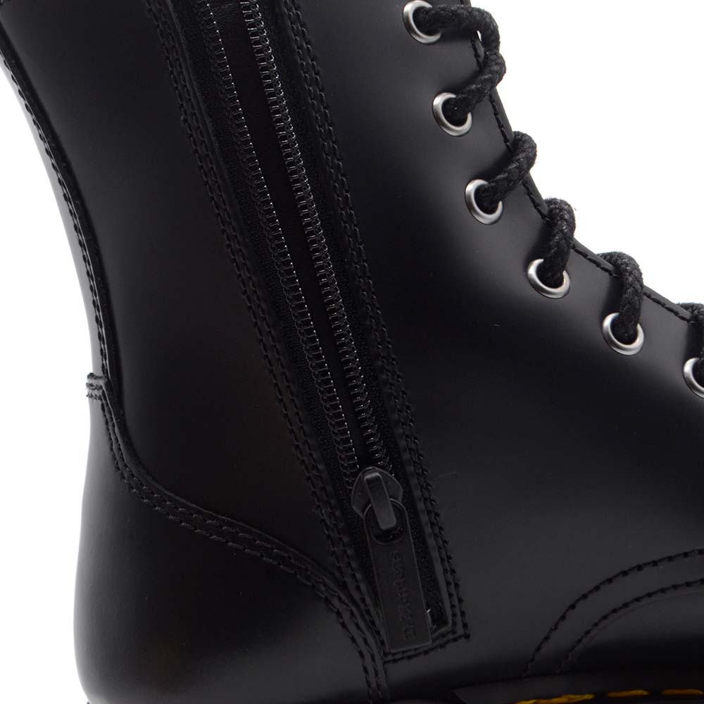 ドクターマーチン ジェイドン 8ホールブーツ Dr.Martens JADON BLACK レディース ブーツ 厚底 15265001