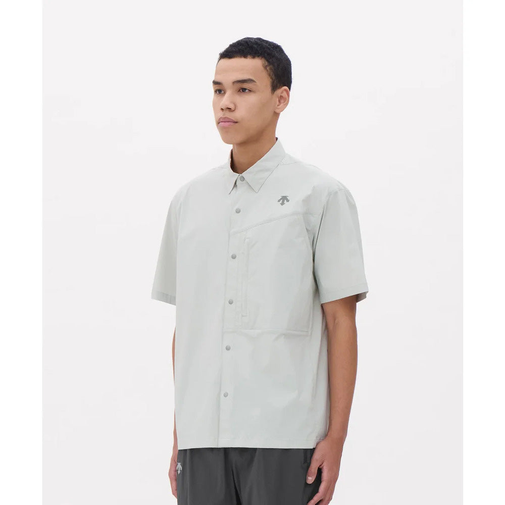 デサント ウィンドシェルハーフスリーブシャツ ポケッタブル仕様 DESCENTE WIND SHELL H/S SHIRT PB. ブラック（BK00） メンズ DO6SHS01M-BK00