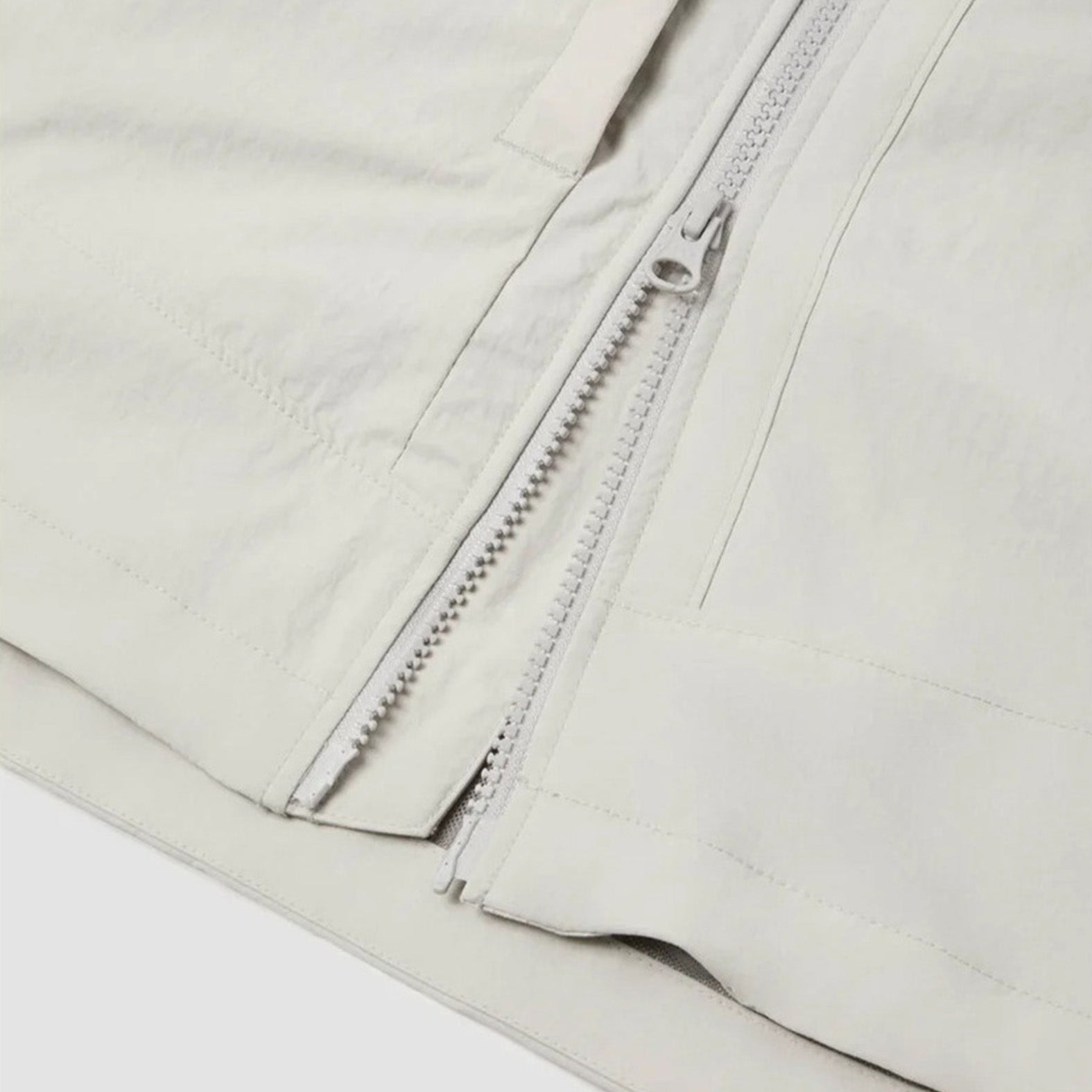 デサント ウーブンタスランベスト DESCENTE WOVEN TASLAN VEST ブラック メンズ ジャケット DO6SVE01M-BK00