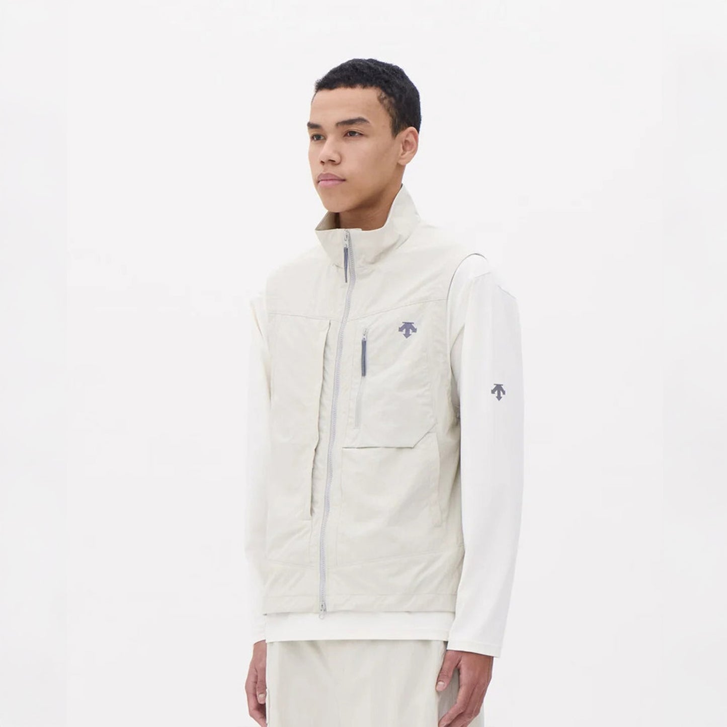 デサント ウーブンタスランベスト DESCENTE WOVEN TASLAN VEST ブラック メンズ ジャケット DO6SVE01M-BK00