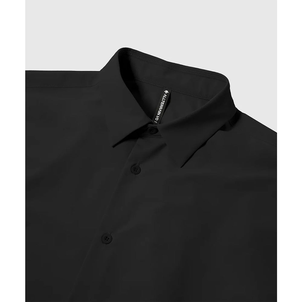 デサント ソロテックスロングスリーブレギュラーカラーシャツ DESCENTE SOLOTEX L/S REGULAR COLLAR SHIRT スモークブラック メンズ DU6FLSI1M-BK01