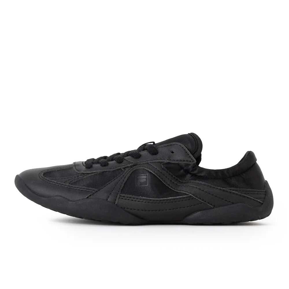 フィラ グリオ FILA GLIO Black レディース スニーカー FW0100586-002