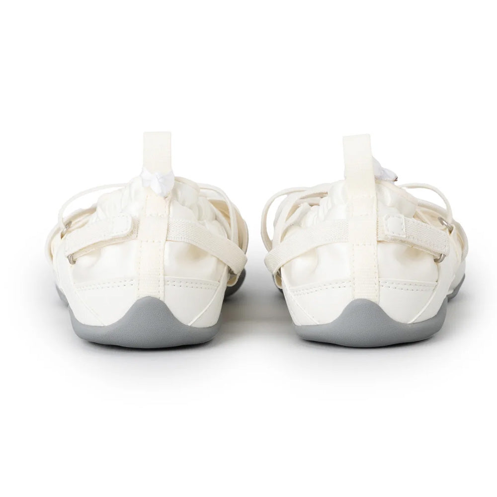 フィラ バレエブイ2 FILA BALLET V2 Oyster Mushroom レディース スニーカー FW0103393-031