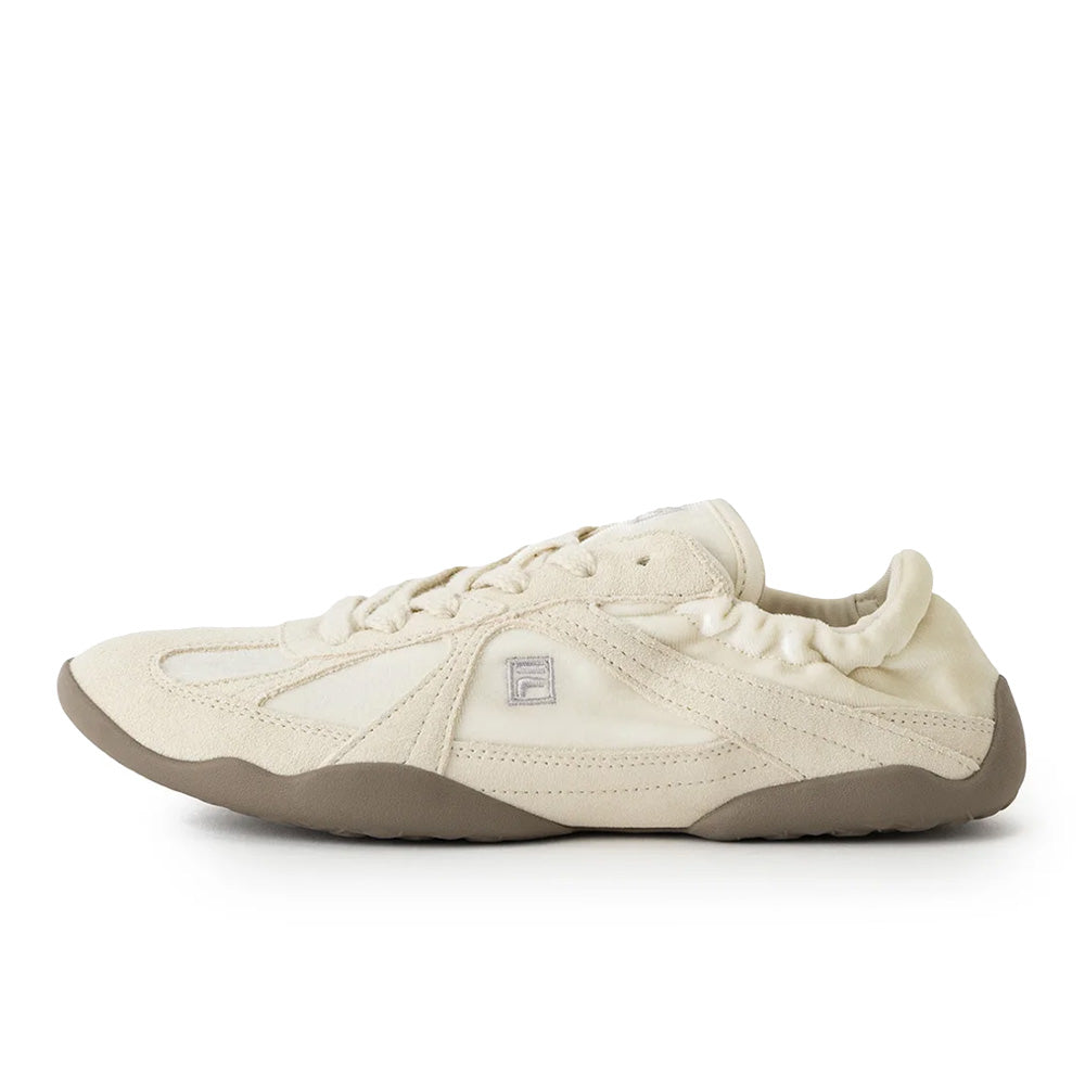 フィラ グリオエルエックス FILA GLIO LX Bone White/Fungi/Antarctica レディース スニーカー FW0104282-100