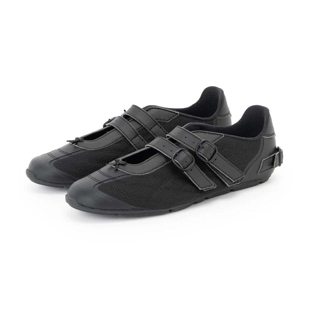 フィラ オホスリトモスリークブイシー FILA X OJOS RITMO SLEEK VC Black/Black/Black レディース スニーカー FW0105117-003