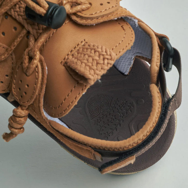フラワーマウンテン プマプンク Flower MOUNTAIN PUMA PUNKU Tan LE メンズ レディース サンダル FM97025