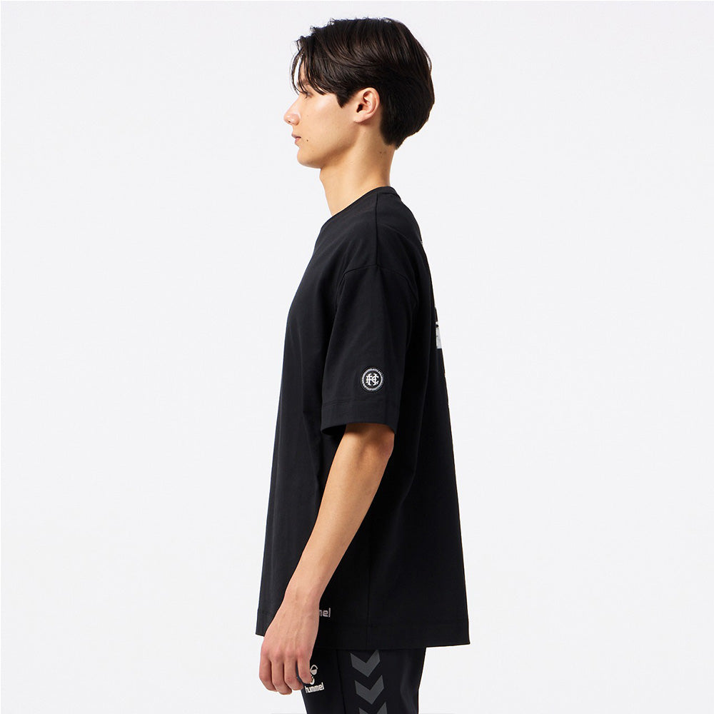 ヒュンメル H.FC グラフィックTシャツ hummel H.FC GRAPHIC T-SHIRTS ブラック メンズ Tシャツ HAP4232-90