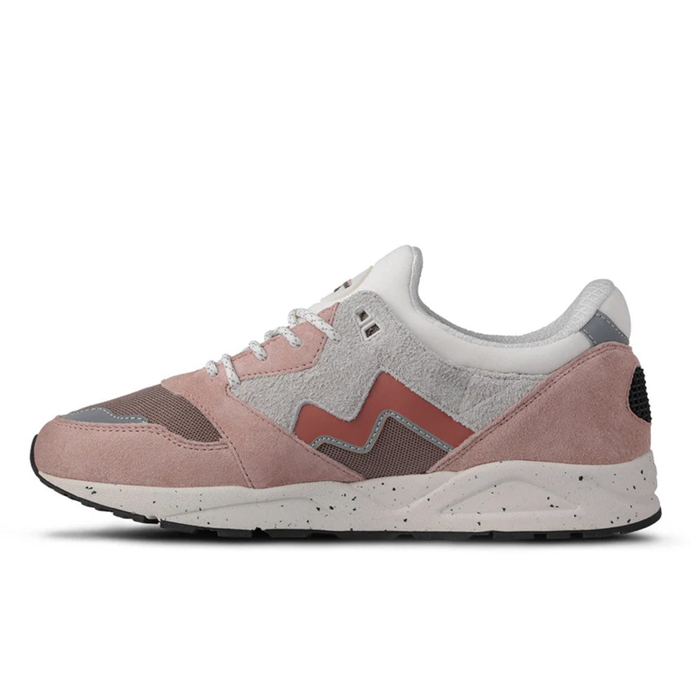 カルフ アリア95 KARHU ARIA 95 ADOBE ROSE / LIGHT MAHOGANY メンズ レディース スニーカー KH803136