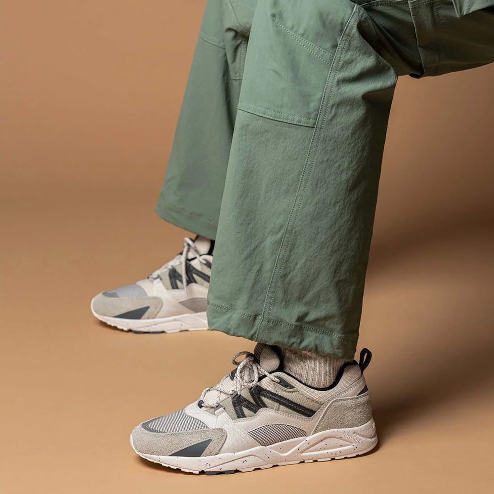 カルフ フュージョン2.0 KARHU FUSION 2.0 FOGGY DEW/TURBULENCE メンズ レディース スニーカー KH804203