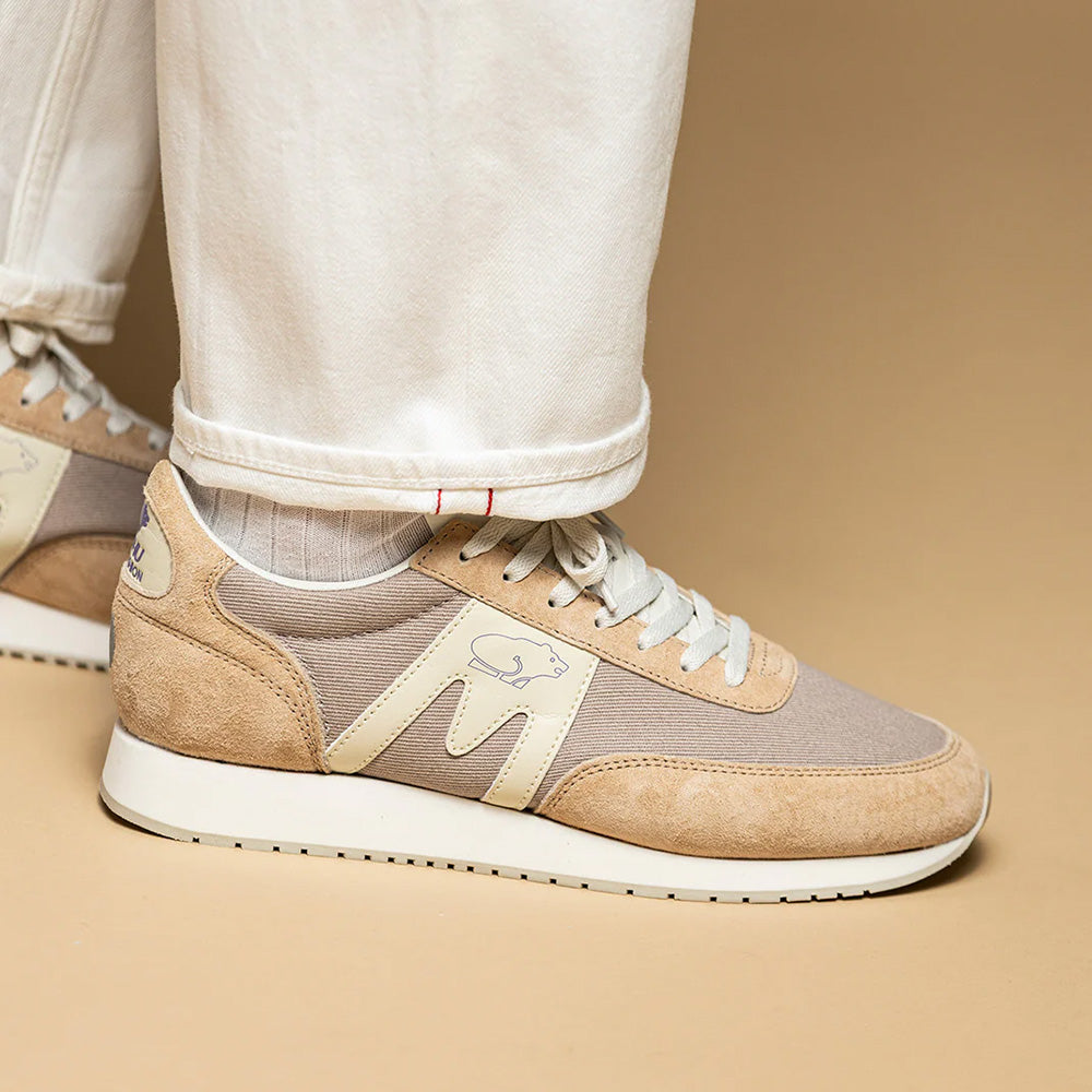 カルフ アルバトロス 82 KARHU ALBATROSS 82 HAZELNUT / TURTLEDOVE メンズ レディース スニーカー KH807067
