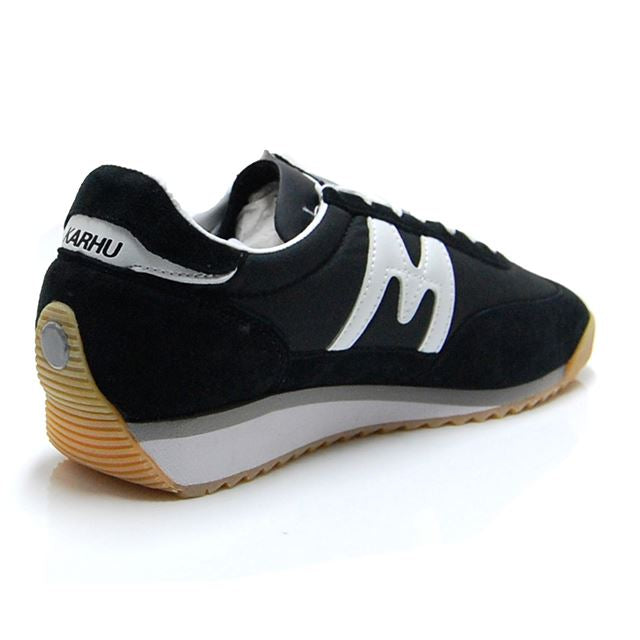 カルフ メスタリ KARHU MESTARI  Black/White メンズ レディース スニーカー ユニセックス KH805003
