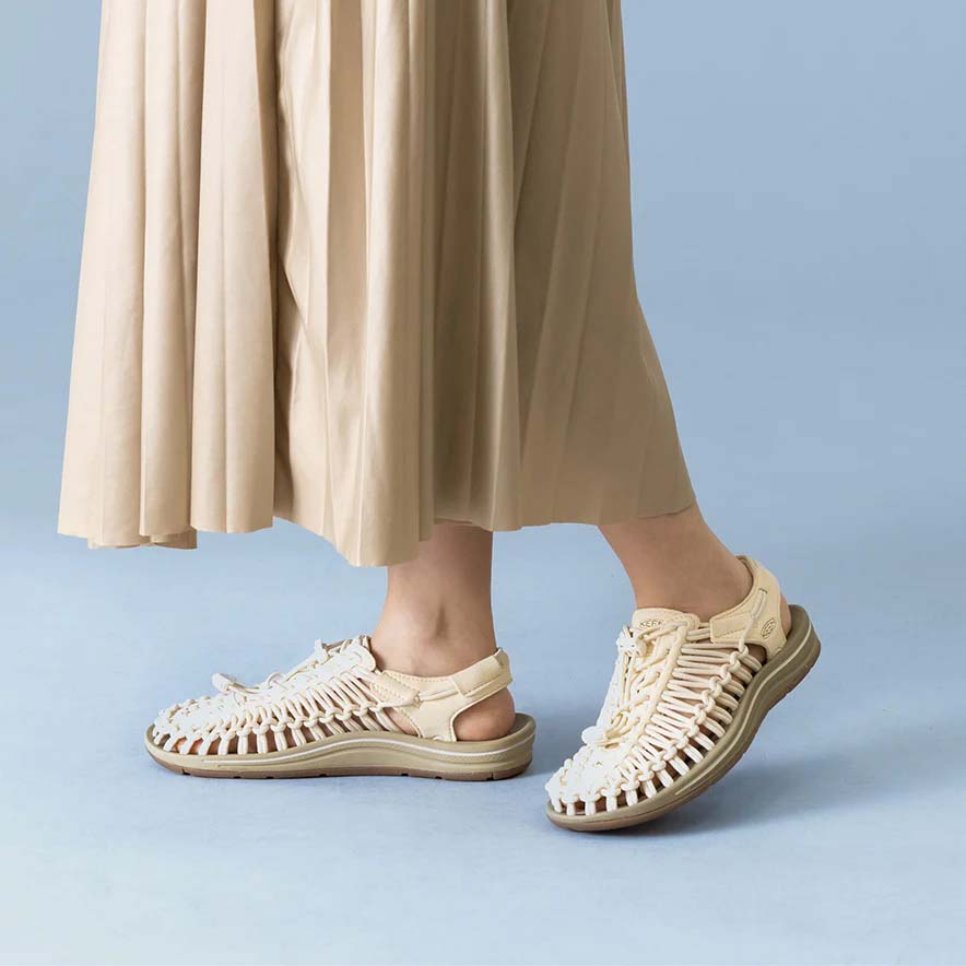キーン ウィメンズ ユニーク KEEN UNEEK W-White Cap/Cornstalk レディース サンダル 1018698