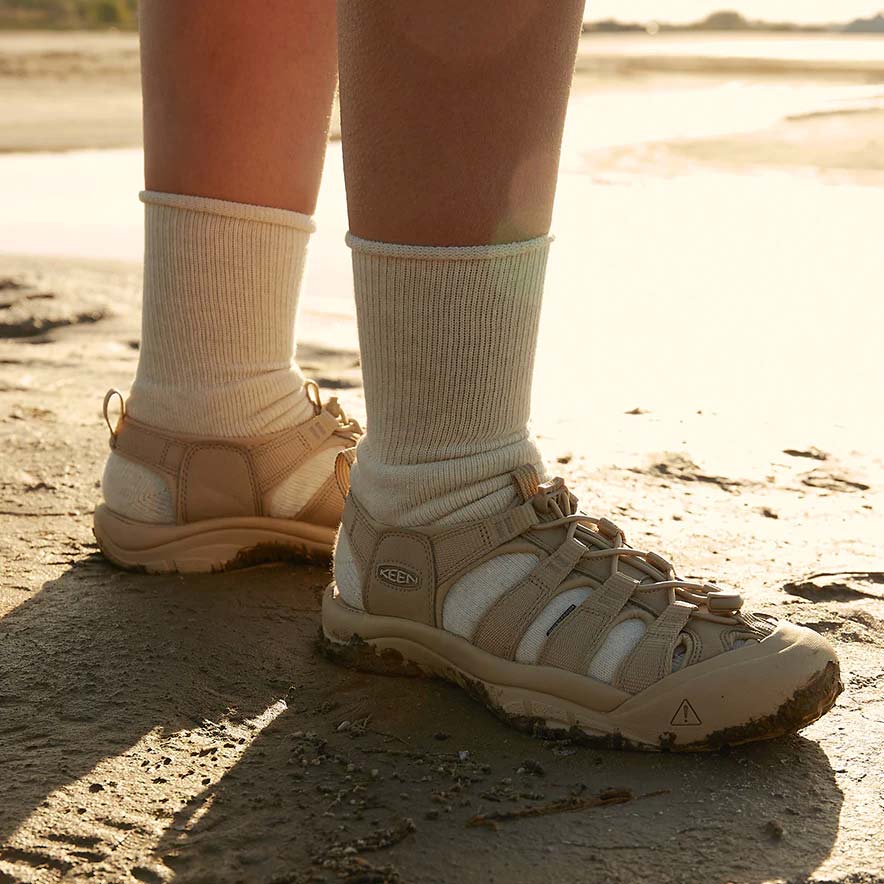 キーン ウィメンズ ニューポート エイチツー KEEN NEWPORT H2 W-MONOCHROME/SAFARI レディース サンダル 1027353